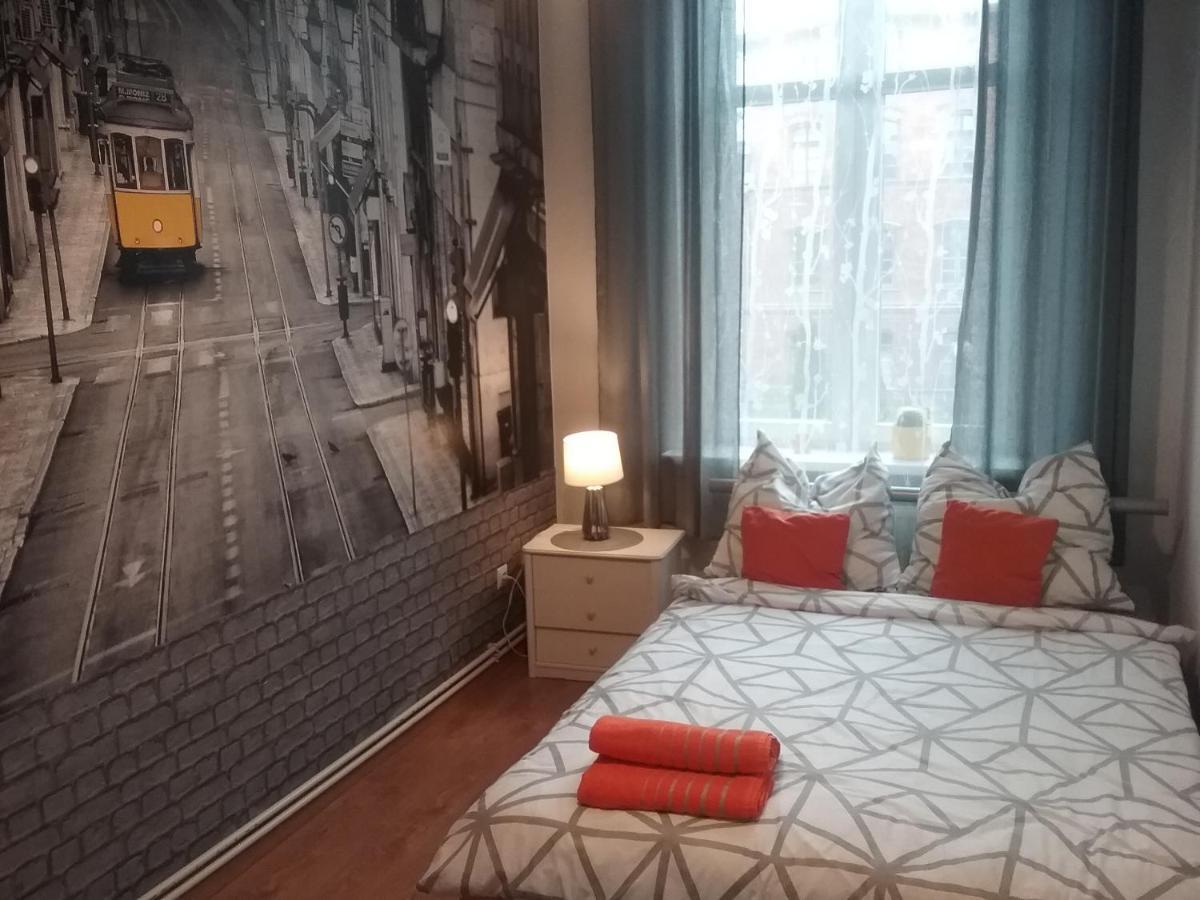 Pokoje - Osobne Parter 5 Apartment ทอรูน ภายนอก รูปภาพ